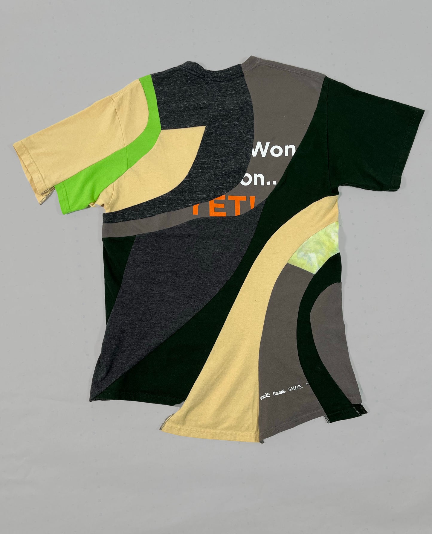 GROWN TEE